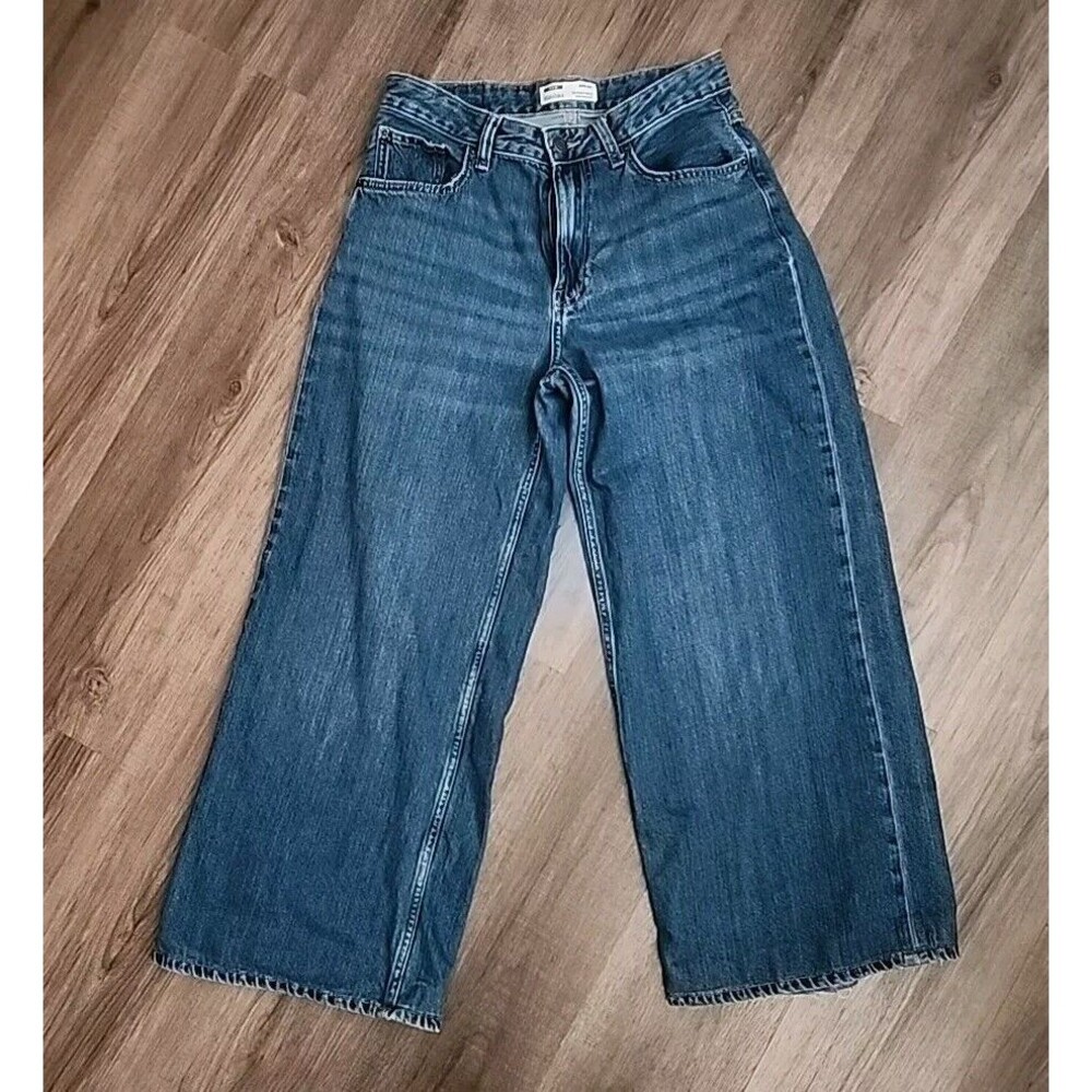 Bershka Women Jeans Size 6 Wide-Leg Medium Wash